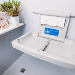 方便父母親使用的尿布台